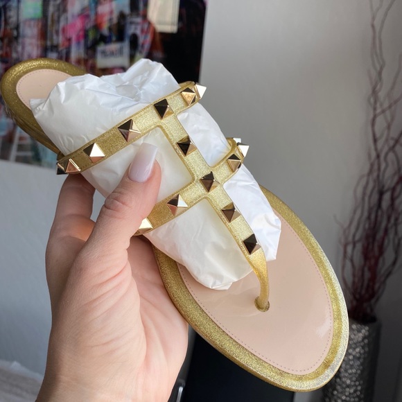 COPY - NWT Valentino Rockstud Gold Jelly Slides - Picture 6 of 16